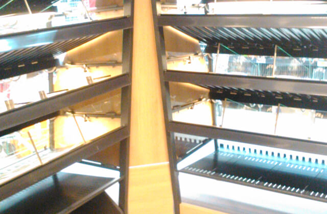 Montaż mebli sklepowych Kaufland