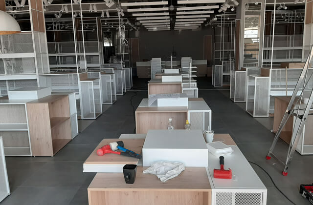 Montaż mebli dla sklepu CCC