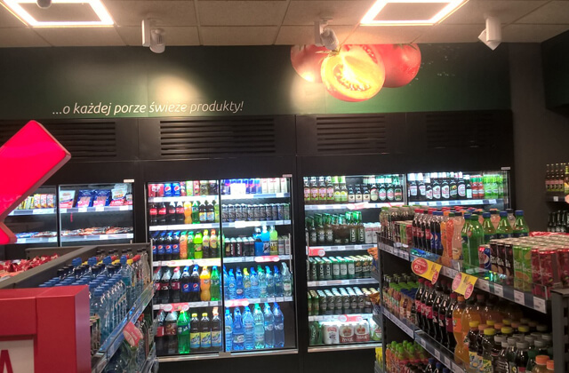 Montaż wyposażenia stacji Orlen